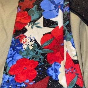 LulaRoe America Floral & Stars leggings TC